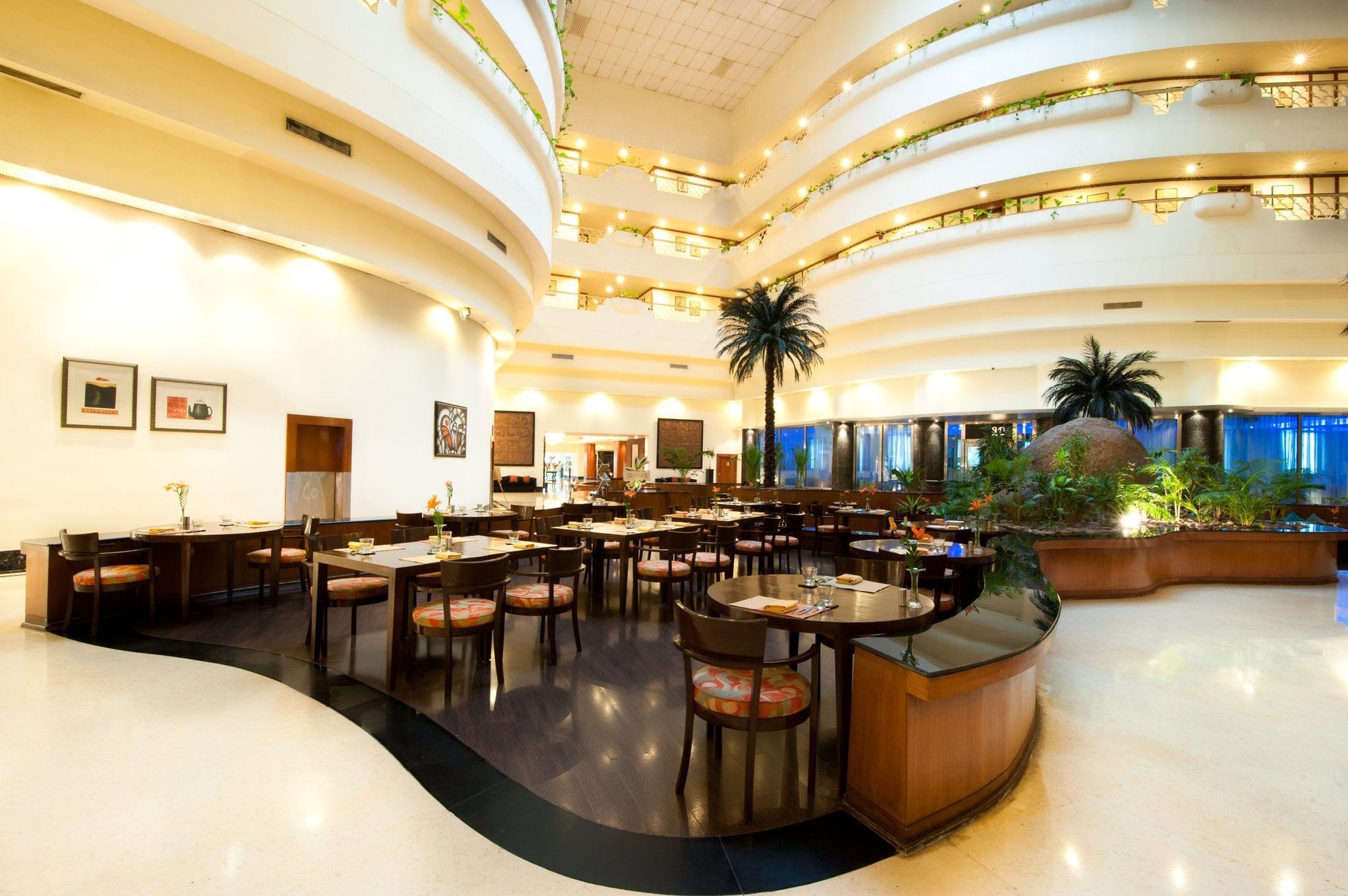 Taj Deccan Hyderabad Nhà hàng bức ảnh